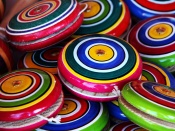 Yo-Yos Wallpaper