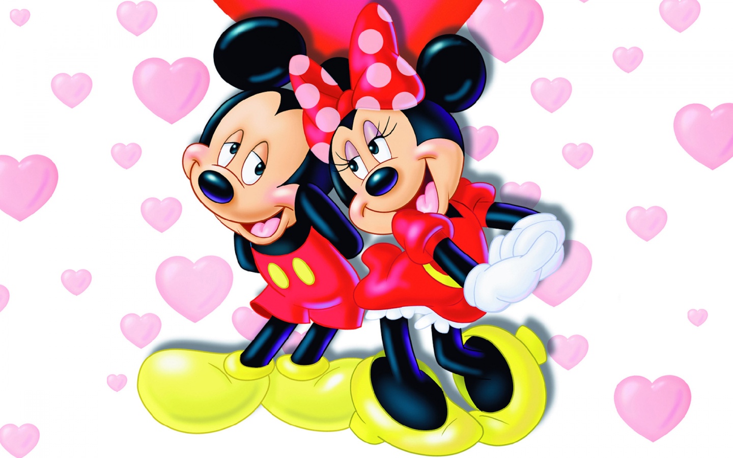 Disney Wallpaper - Mickey and Minnie in Love