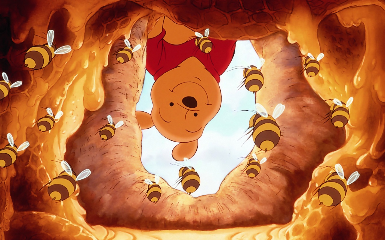 Pooh's Honey Hive Disney Wallpaper